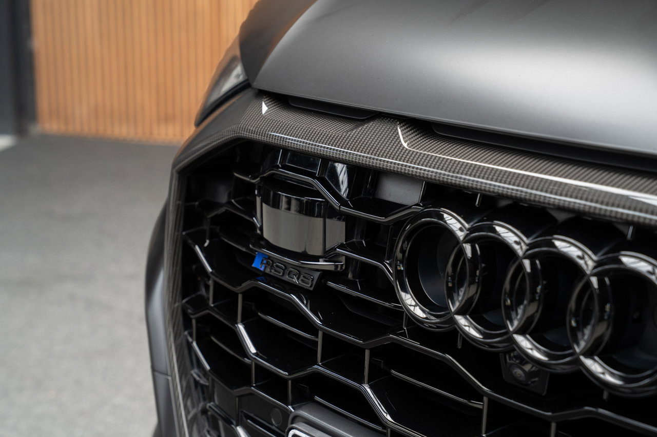 Audi RSQ8