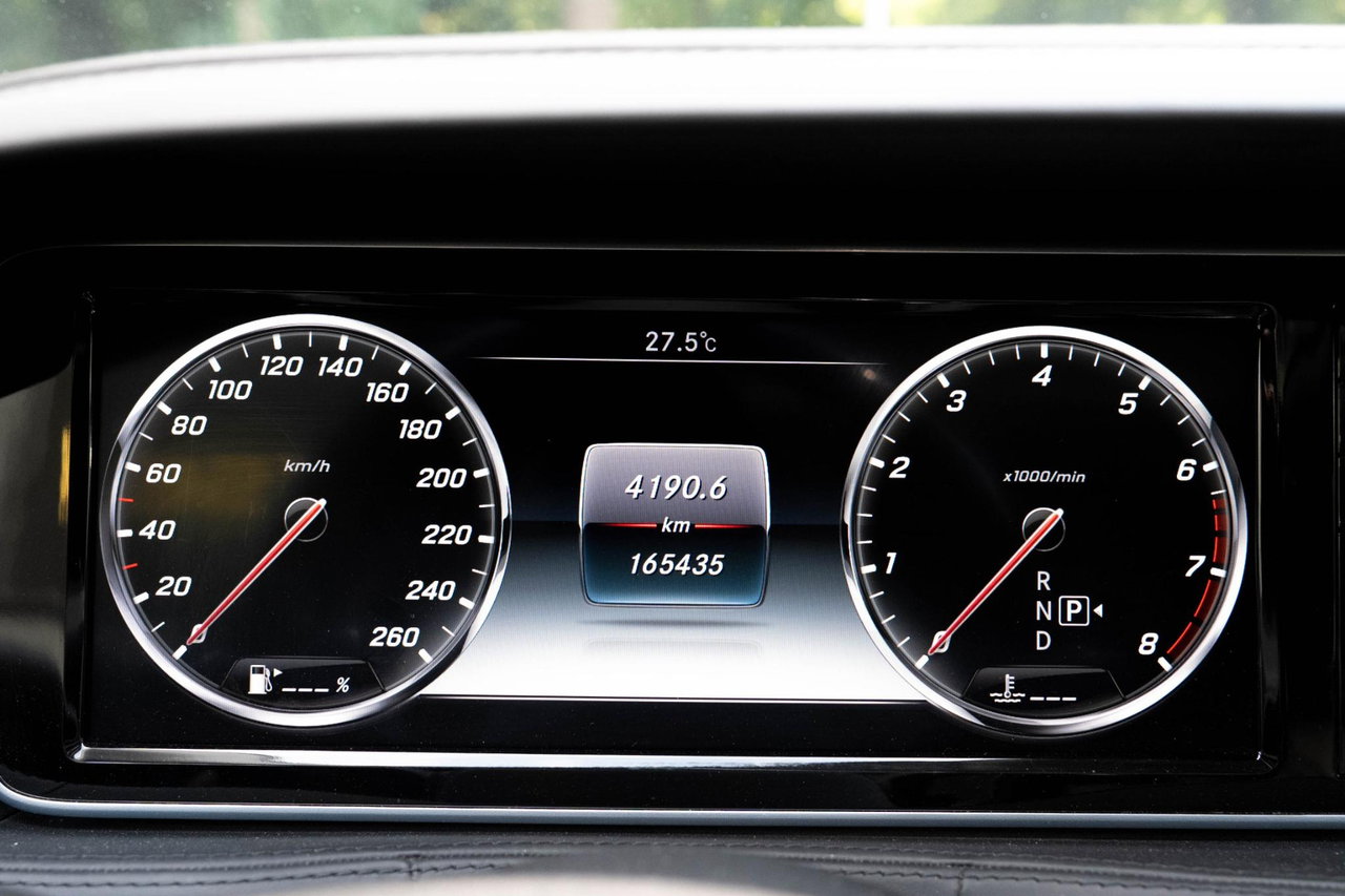Mercedes-Benz S-Klasse
