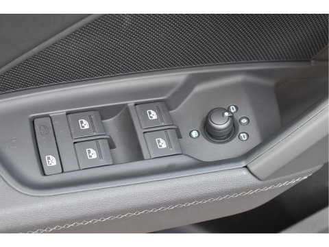 Audi A3 Sportback 35 TFSI edition one 3x S-Line 150pk | Stoelverwarming | Virtual Cockpit | Camera | Carplay/Android | Adapt.CC | Full LED