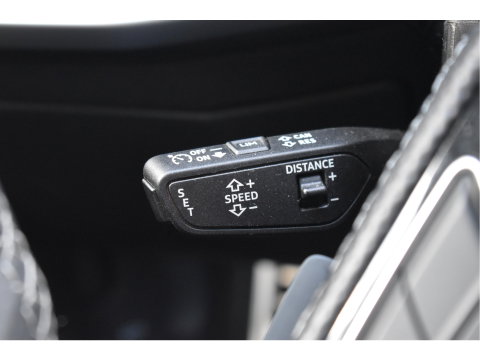Audi A3 Sportback 35 TFSI edition one 3x S-Line 150pk | Stoelverwarming | Virtual Cockpit | Camera | Carplay/Android | Adapt.CC | Full LED