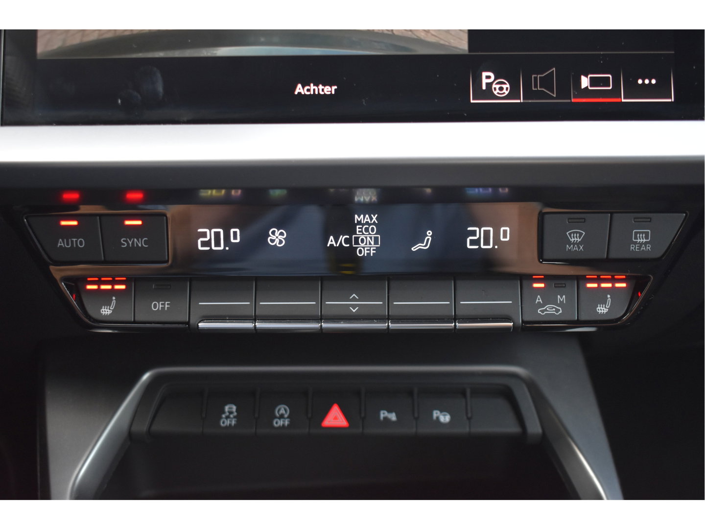 Audi A3 Sportback 35 TFSI edition one 3x S-Line 150pk | Stoelverwarming | Virtual Cockpit | Camera | Carplay/Android | Adapt.CC | Full LED