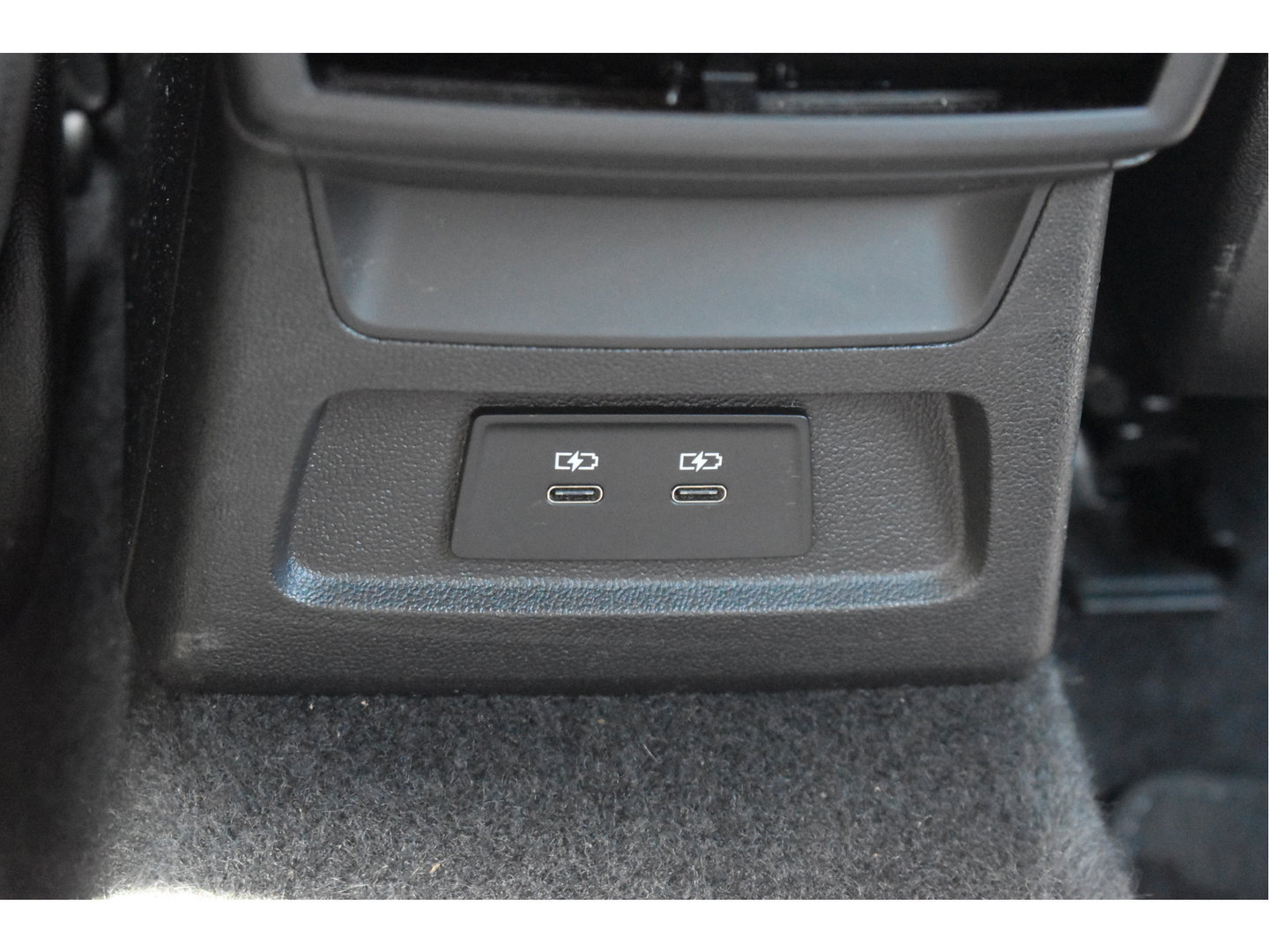 Audi A3 Sportback 35 TFSI edition one 3x S-Line 150pk | Stoelverwarming | Virtual Cockpit | Camera | Carplay/Android | Adapt.CC | Full LED