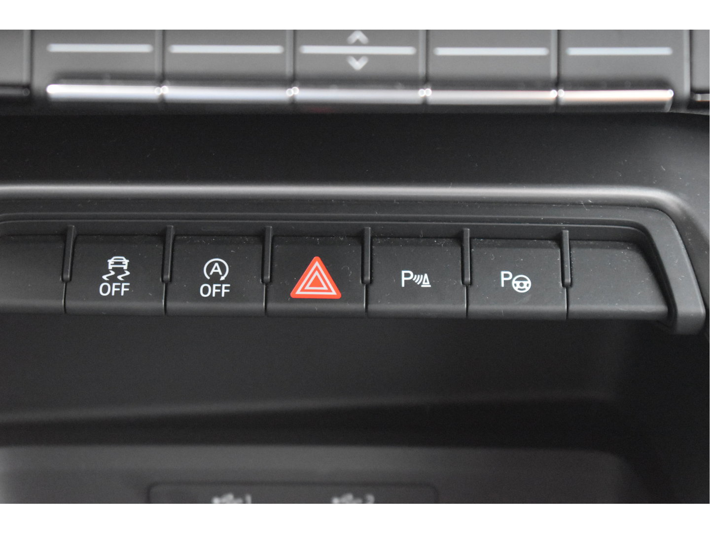 Audi A3 Sportback 35 TFSI edition one 3x S-Line 150pk | Stoelverwarming | Virtual Cockpit | Camera | Carplay/Android | Adapt.CC | Full LED
