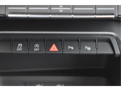 Audi A3 Sportback 35 TFSI edition one 3x S-Line 150pk | Stoelverwarming | Virtual Cockpit | Camera | Carplay/Android | Adapt.CC | Full LED