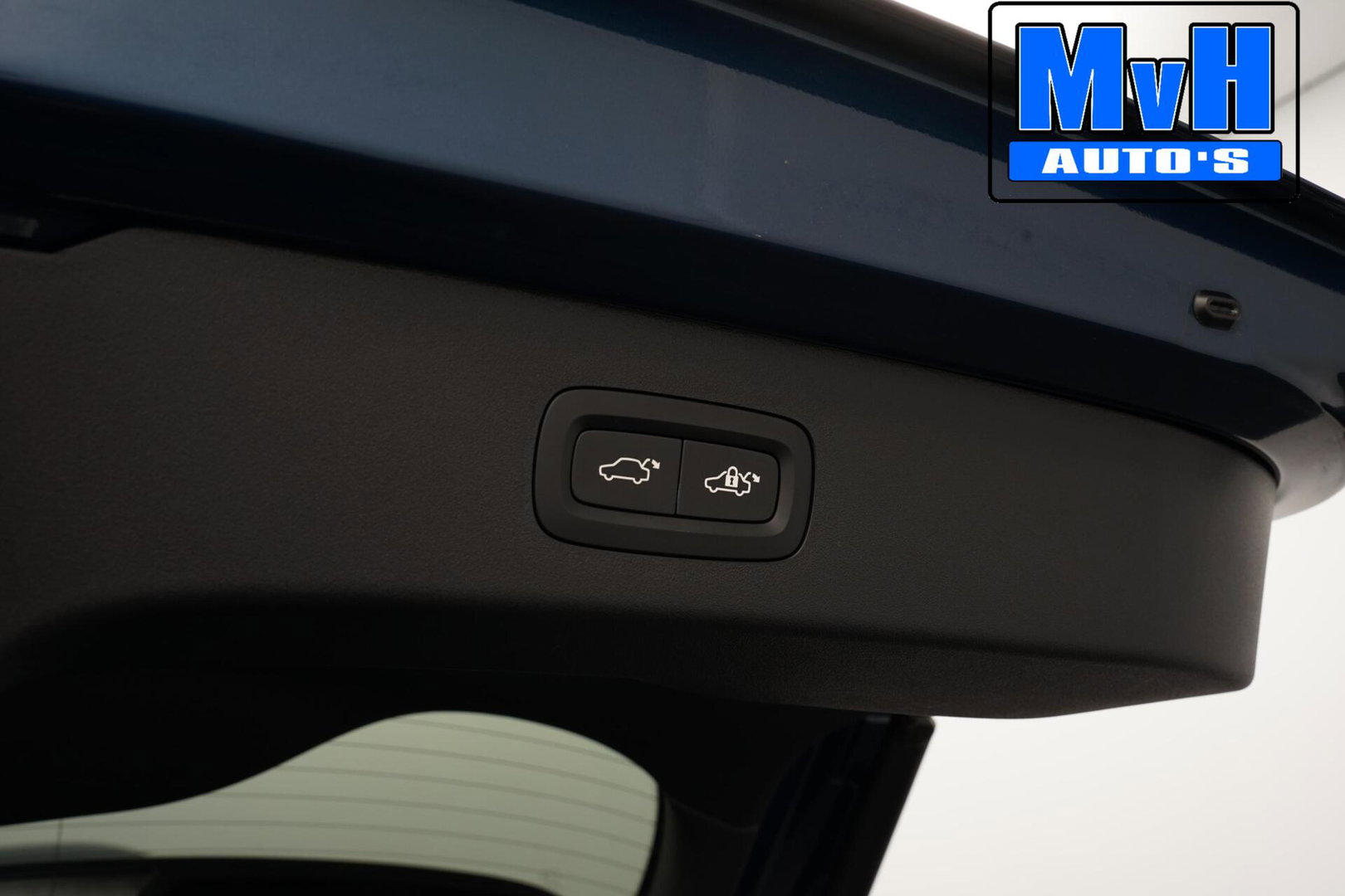 Lynk & Co 01 1.5 PHEV|ZWARTE.HEMEL|360ºCAM|262PK|SOH95%
