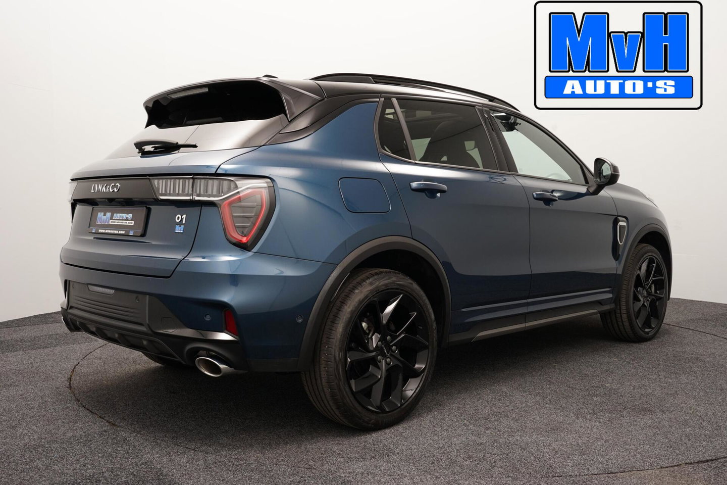 Lynk & Co 01 1.5 PHEV|ZWARTE.HEMEL|360ºCAM|262PK|SOH95%