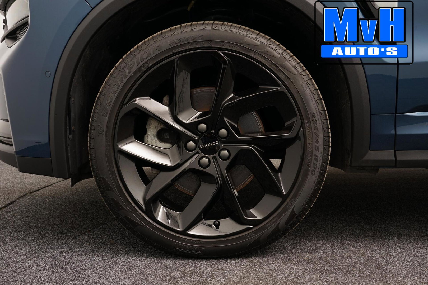 Lynk & Co 01 1.5 PHEV|ZWARTE.HEMEL|360ºCAM|262PK|SOH95%