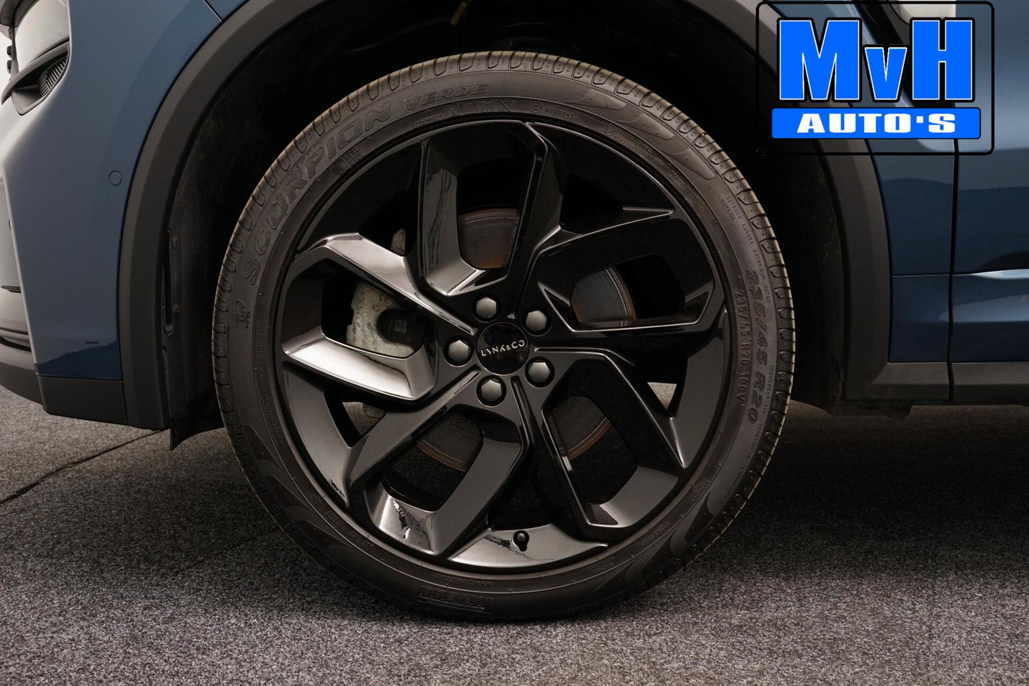 Lynk & Co 01 1.5 PHEV|ZWARTE.HEMEL|360ºCAM|262PK|SOH95%