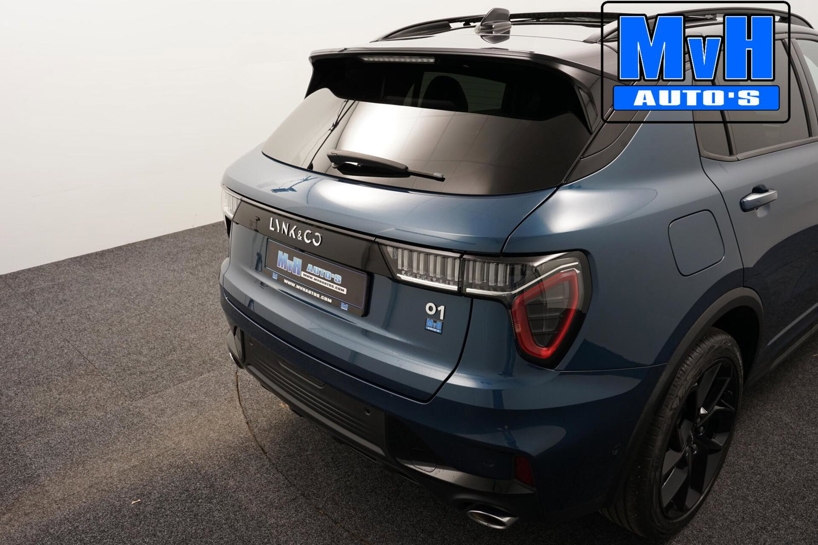 Lynk & Co 01 1.5 PHEV|ZWARTE.HEMEL|360ºCAM|262PK|SOH95%