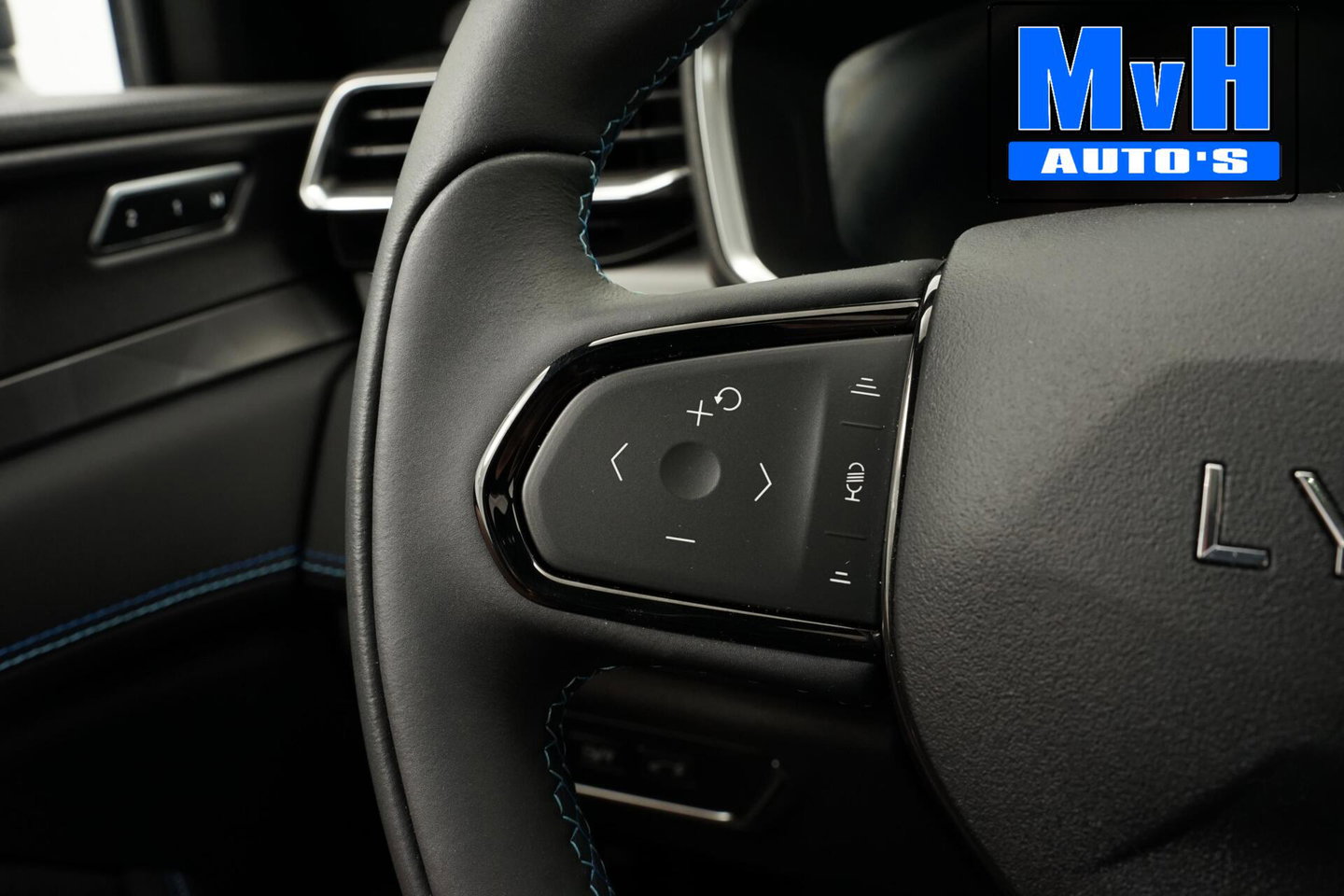 Lynk & Co 01 1.5 PHEV|ZWARTE.HEMEL|360ºCAM|262PK|SOH95%