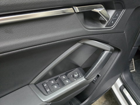 Audi Q3 Sportback 35 TFSI S Edition Full Led Pano Navi Camera LM