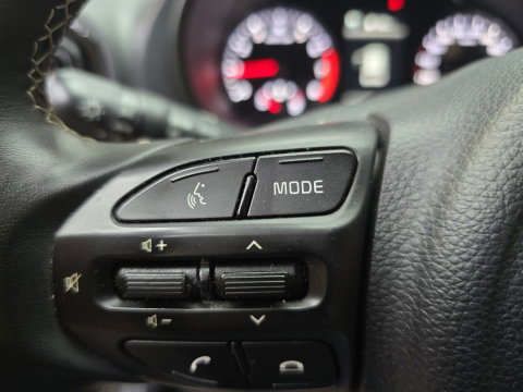 Kia Picanto 1.0 DPi ComfortLine Stoel/stuurverwarming clima cruise camera LM