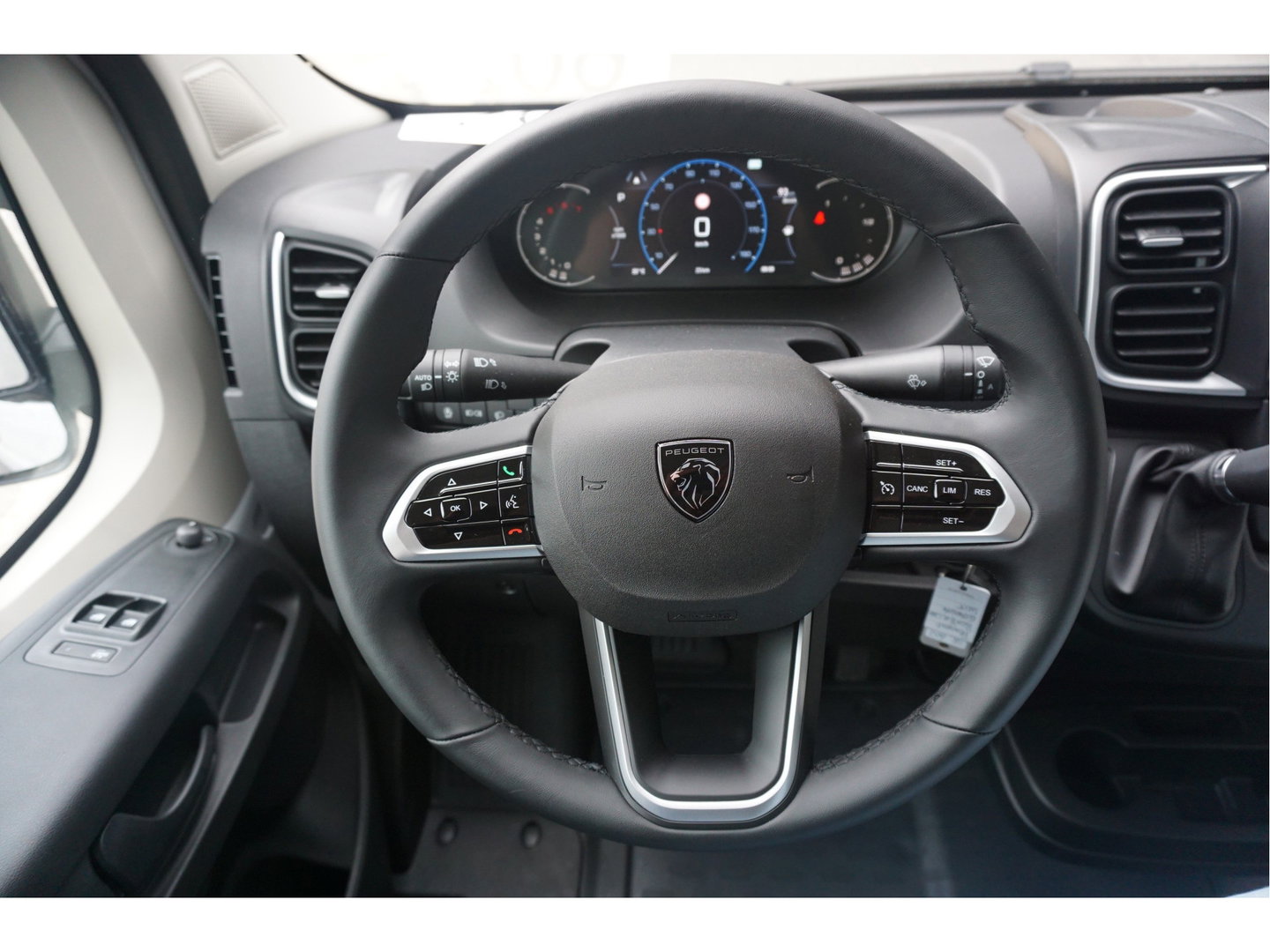 Peugeot Boxer 35+ Heavy 2.2HDI 140PK EAT8 Automaat L3H2 BPM VRIJ!! 10" Navi, Clima, Cam, Betimmering!! NR. E01*