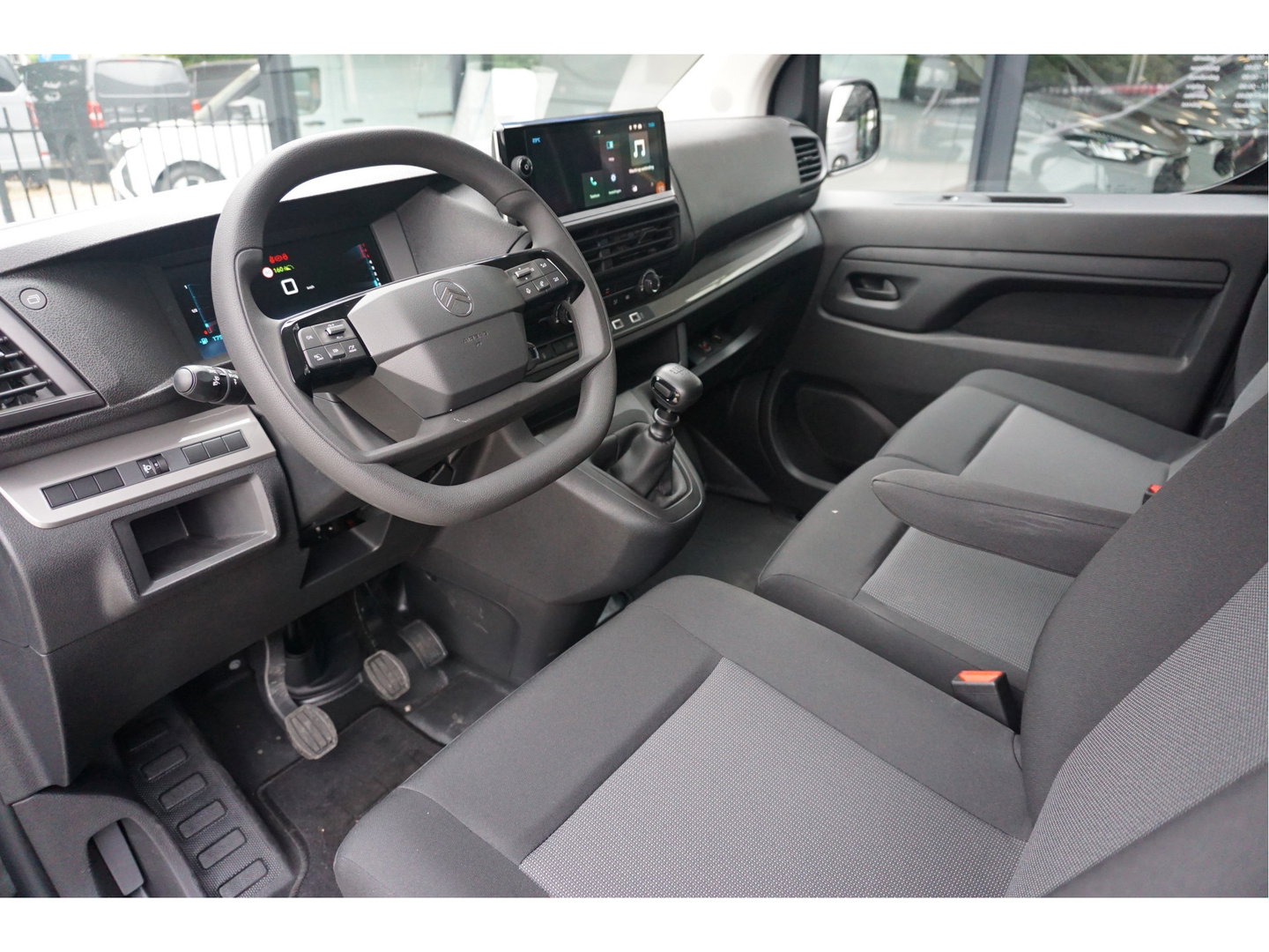 Citroën Jumpy 2.0D 145PK L3H1 BPM VRIJ!! Apple CP, Camera, Airco, Cruise!! Nr. B01*