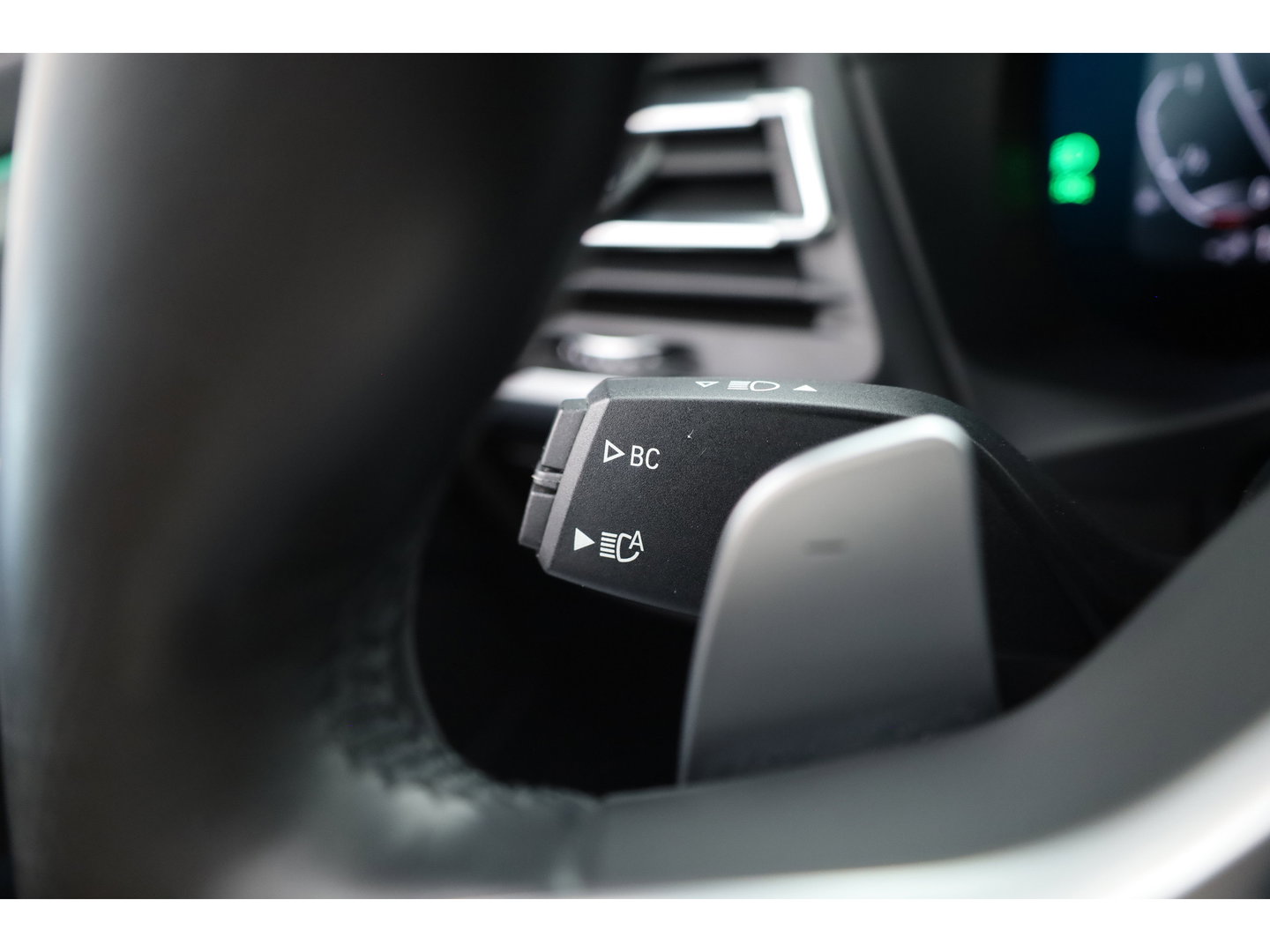 BMW X3 xDrive30e M-Sport Pro | Rijklaar! | S/K-Dak | Leder+Memory | Shadowline | HUD | Dodehoek | Stoelverw. | 360*+PDC | Sfeerverl. | Cruise | LED | 20'' | Elek. Klep | Dig. Cockpit | NAV+App.Connect V
