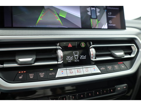 BMW X3 xDrive30e M-Sport Pro | Rijklaar! | S/K-Dak | Leder+Memory | Shadowline | HUD | Dodehoek | Stoelverw. | 360*+PDC | Sfeerverl. | Cruise | LED | 20'' | Elek. Klep | Dig. Cockpit | NAV+App.Connect V