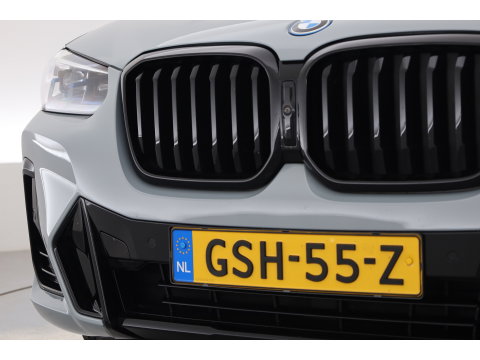 BMW X3 xDrive30e M-Sport Pro | Rijklaar! | S/K-Dak | Leder+Memory | Shadowline | HUD | Dodehoek | Stoelverw. | 360*+PDC | Sfeerverl. | Cruise | LED | 20'' | Elek. Klep | Dig. Cockpit | NAV+App.Connect V