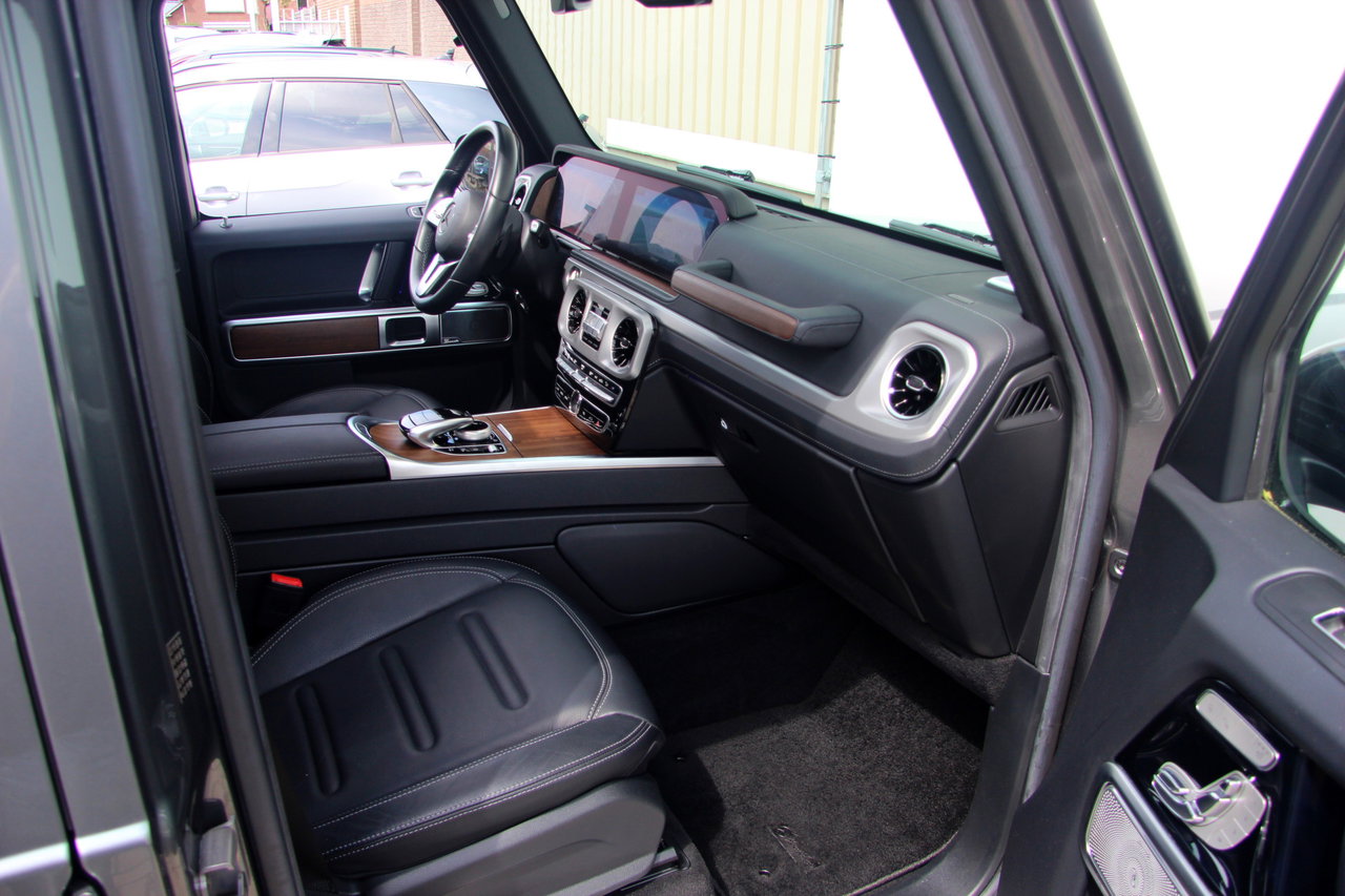 Mercedes-Benz G-Klasse