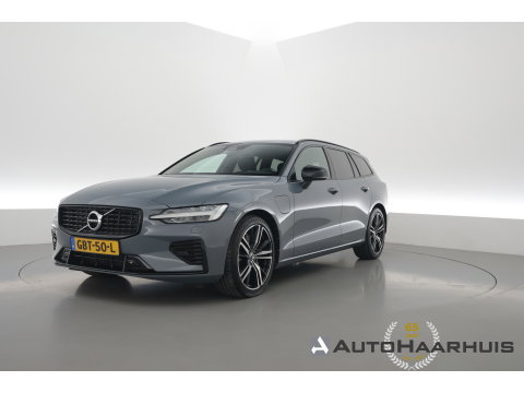 Volvo V60 T8 Recharge AWD R-Design | SOH 97,4% | Memory Seats | Elek. Trekhaak | Pilot Assist | Stoel- Stuurverw. | H&K Audio | Camera + PDC |