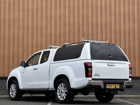 Isuzu D-max 1.9 Extended Cab LS | 4x4 | 3500 Kg trekken | Airconditioning | Cruise control | DAB+ | Trekhaak |