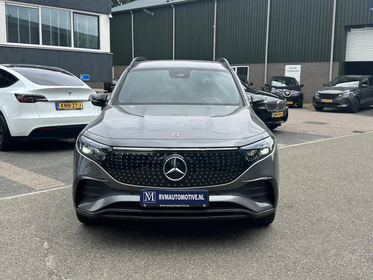 Mercedes-Benz EQB