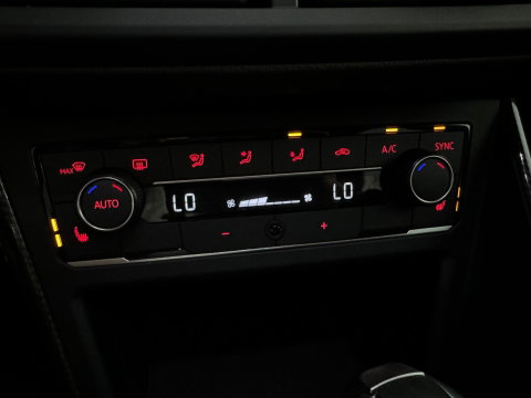 Volkswagen Polo 2.0 TSI GTI Pano|Sfeer|CarPlay|Virtual|ACC