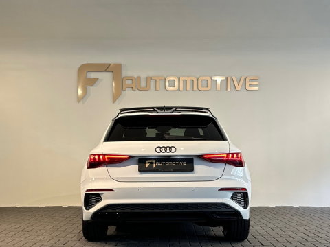 Audi A3 Sportback 45 TFSI e S Line Competition Pano|B&O|Keyless