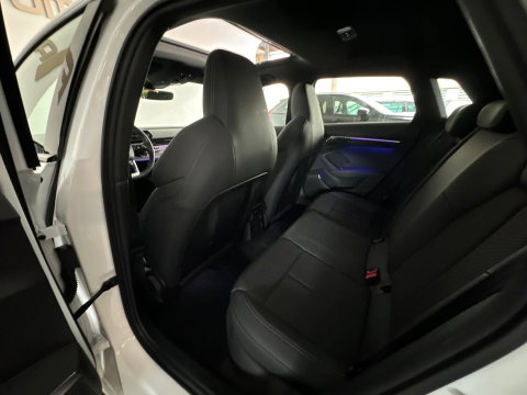 Audi A3 Sportback 45 TFSI e S Line Competition Pano|B&O|Keyless