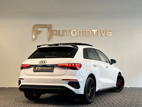 Audi A3 Sportback 45 TFSI e S Line Competition Pano|B&O|Keyless