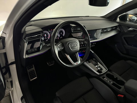 Audi A3 Sportback 45 TFSI e S Line Competition Pano|B&O|Keyless