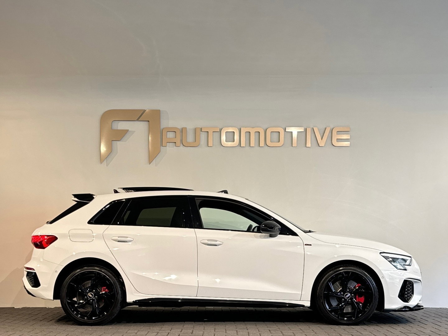 Audi A3 Sportback 45 TFSI e S Line Competition Pano|B&O|Keyless