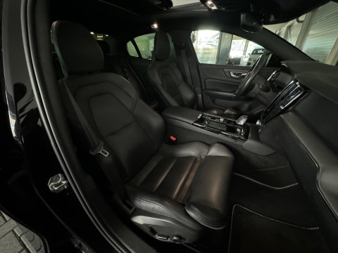 Volvo S60 2.0 T6 AWD Twin Engine R-Design Pano|Memory|Camera