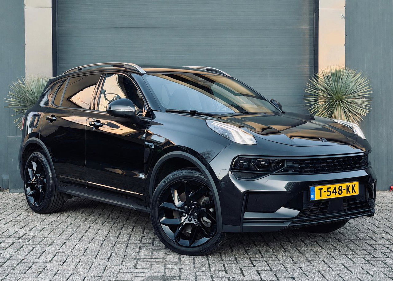 Lynk & Co 01