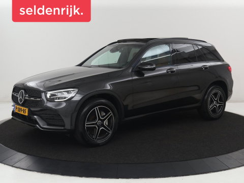 Mercedes-Benz GLC 300e 4MATIC Business Solution AMG | SOH 86,6% | Panorama dak | 360 Camera | Trekhaak | Adaptive cruise | Navigatie | DAB+ | Carplay | Bluetooth | Sfeerverlichting | Verkeersteken assistent | Climate control