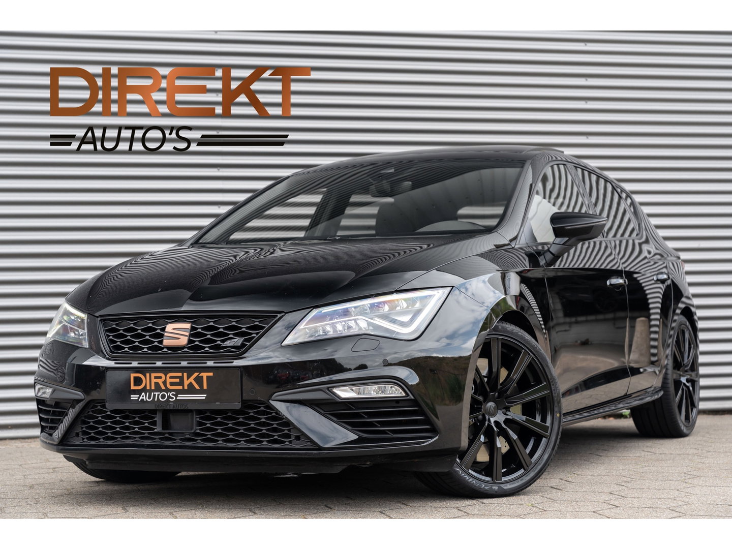 SEAT Leon 2.0 TSI CUPRA PERFORMANCE PANO BEATS BREMBO CAMERA
