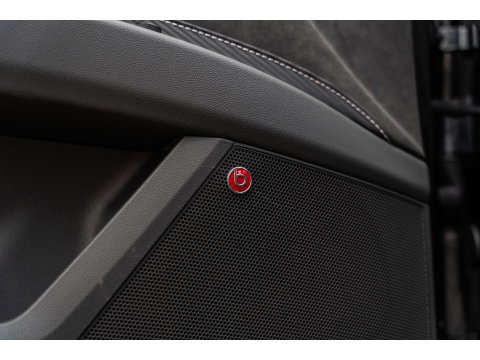 SEAT Leon 2.0 TSI CUPRA PERFORMANCE PANO BEATS BREMBO CAMERA