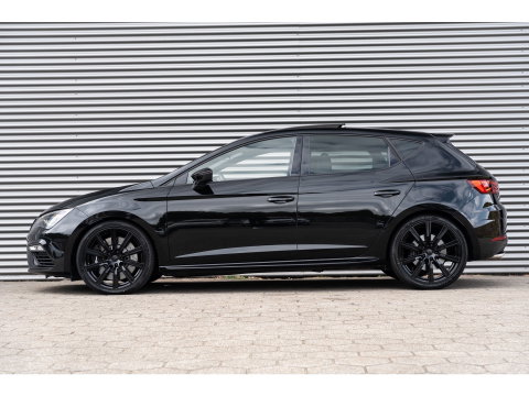 SEAT Leon 2.0 TSI CUPRA PERFORMANCE PANO BEATS BREMBO CAMERA