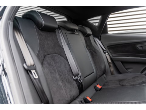 SEAT Leon 2.0 TSI CUPRA PERFORMANCE PANO BEATS BREMBO CAMERA