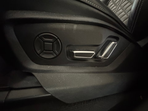 Audi Q8 55 TFSI e quattro S Line Pano|RS Seat|HuD|Memory|BTW