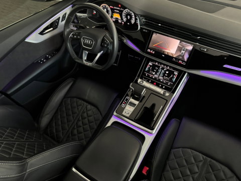 Audi Q8 55 TFSI e quattro S Line Pano|RS Seat|HuD|Memory|BTW
