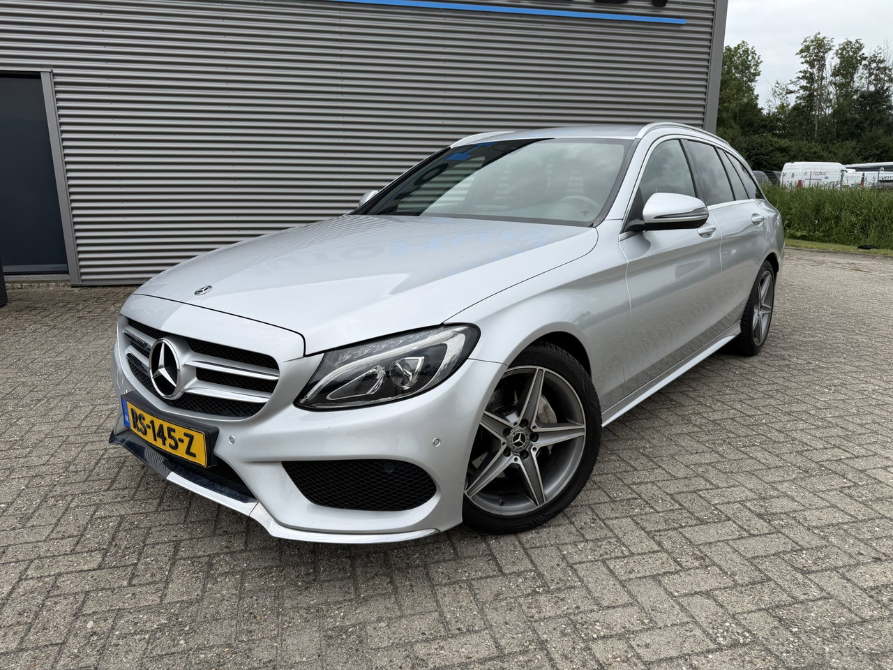 Mercedes-Benz C-Klasse