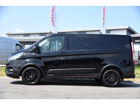Ford Transit Custom 300 2.0 TDCI L1H1 Trail Camera, Cruise, Carplay, LED, Stoelverwarming, Leder, LM Velgen, 130pk, Mulitmedia, Sensoren, Uniek!