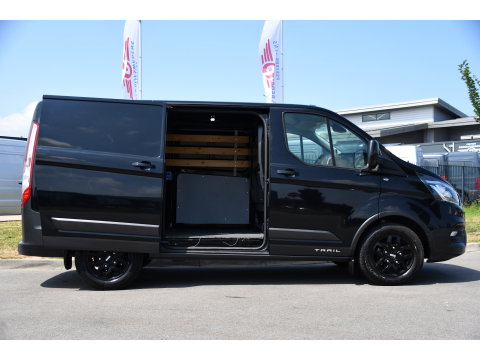 Ford Transit Custom 300 2.0 TDCI L1H1 Trail Camera, Cruise, Carplay, LED, Stoelverwarming, Leder, LM Velgen, 130pk, Mulitmedia, Sensoren, Uniek!