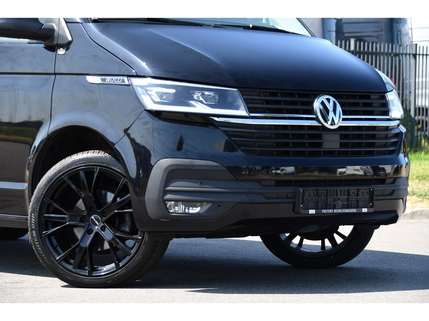 Volkswagen Transporter 2.0 TDI L2H1 30 Bulli Virtual, Adaptieve Cruise, Carplay, LED, Stoelverwarming, Standkachel, Trekhaak, Automaat, Multimedia, 150pk, Uniek!