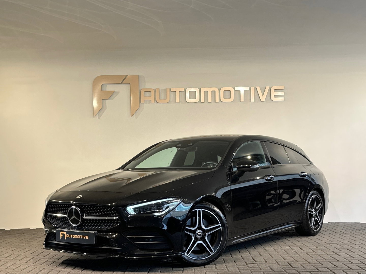 Mercedes-Benz CLA-Klasse Shooting Brake 250 Premium+ Memory