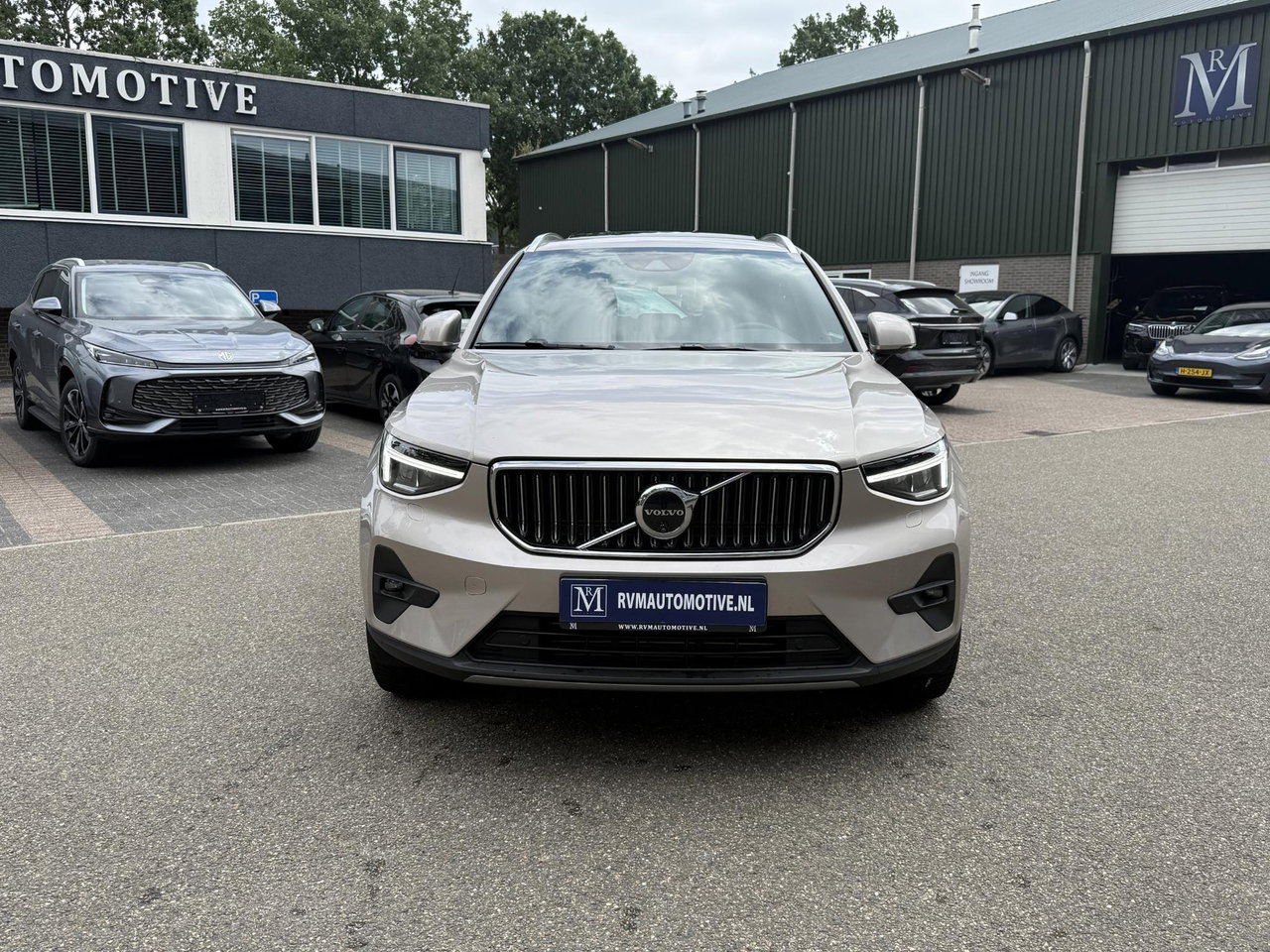 Volvo XC40