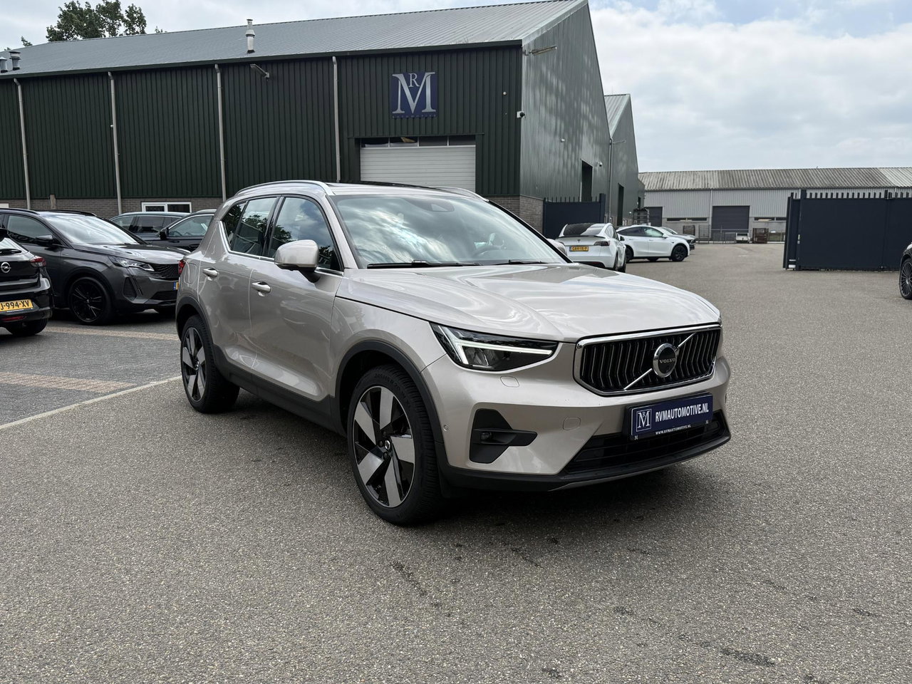 Volvo XC40