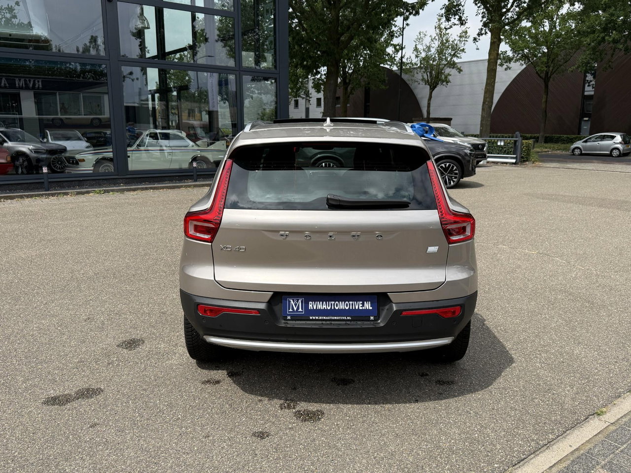 Volvo XC40
