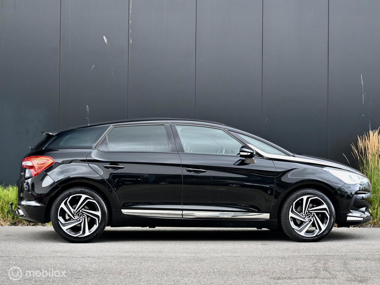 DS DS 5