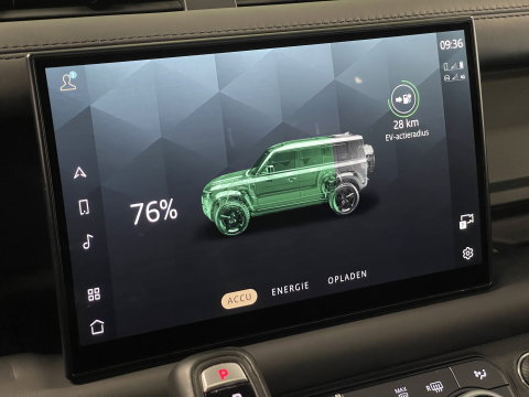 Land Rover Defender 110 2.0 P400e 110 X | Luchtvering | Afneembare Trekhaak | Apple Carplay | 360° Camera | Meridian | Stuurwielverwarming | Koelkast |